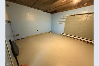 425 E Union Avenue, West Lafayette, OH 43845 - Photo 18