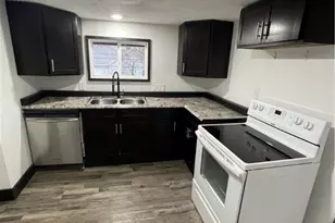 375 McGowan St, Akron, OH 44306 - Photo 12