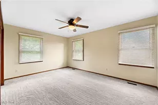 7686 Peck Rd, Ravenna, OH 44266 - Photo 32