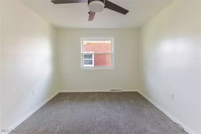 211 Donnell Street, Weirton, WV 26062 - Photo 14