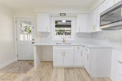 211 Donnell Street, Weirton, WV 26062 - Photo 10