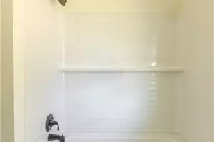 211 Donnell St, Weirton, WV 26062 - Photo 18