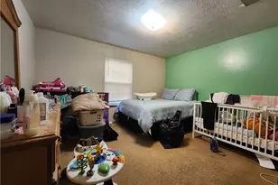 9608 Reno Ave, Loveland, OH 44105 - Photo 6