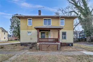 1505 E 133rd St, East Cleveland, OH 44112 - Photo 2