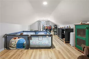 323 Tyson Ave, Akron, OH 44319 - Photo 30