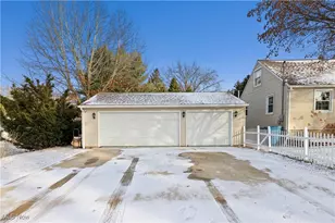 323 Tyson Ave, Akron, OH 44319 - Photo 44