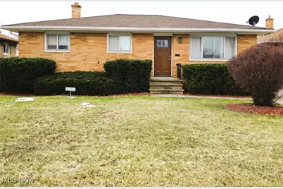 14621 Saint James Avenue, Loveland, OH 44135 - Photo 1