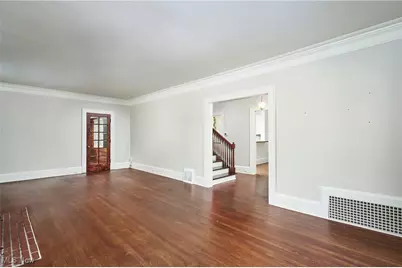 141 Storer Avenue, Akron, OH 44302 - Photo 6