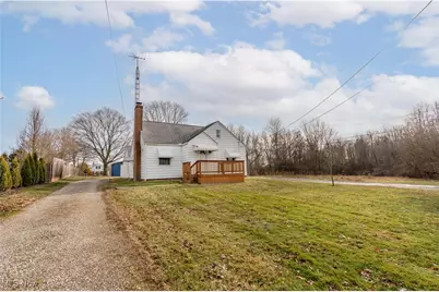 6410 El Mar Drive NW, North Canton, OH 44720 - Photo 2