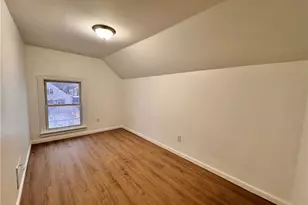 338 17th St, Elyria, OH 44035 - Photo 12