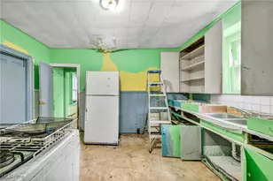 215 W College St, Oberlin, OH 44074 - Photo 26