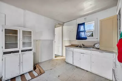 215 W College Street, Oberlin, OH 44074 - Photo 10