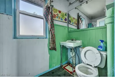 215 W College Street, Oberlin, OH 44074 - Photo 22