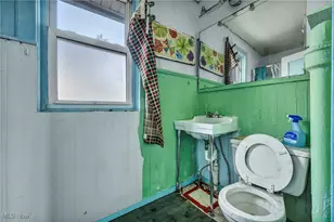 215 W College St, Oberlin, OH 44074 - Photo 22