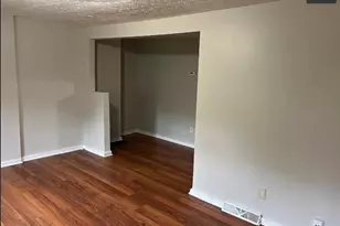 851 Forrest Dr, Akron, OH 44306 - Photo 6