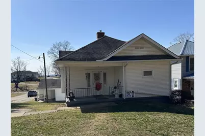 548 Highland Avenue, Cambridge, OH 43725 - Photo 1