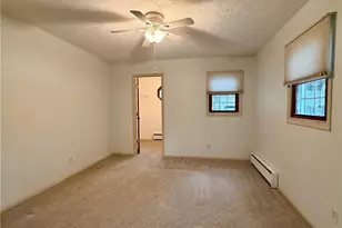 102 Burlington Oval Dr, Chardon, OH 44024 - Photo 14