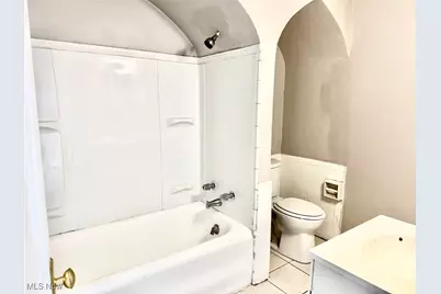 900 Roslyn Avenue SW, Canton, OH 44710 - Photo 22