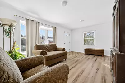 28785 Hazel Avenue, Wickliffe, OH 44092 - Photo 4