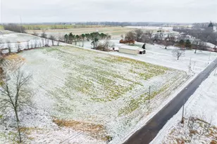 14361 Stanwood St SW, Navarre, OH 44662 - Photo 4