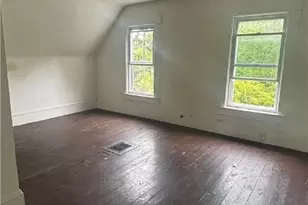 535 E 123rd St, Loveland, OH 44108 - Photo 8