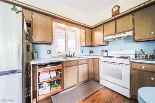 14361 Stanwood St SW, Navarre, OH 44662 - Photo 16