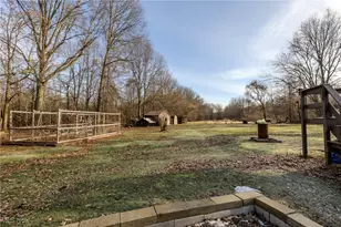 642 Horning Rd, Atwater, OH 44201 - Photo 4