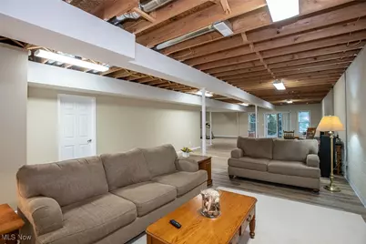 355 Wakefield Run Boulevard, Hinckley, OH 44233 - Photo 36