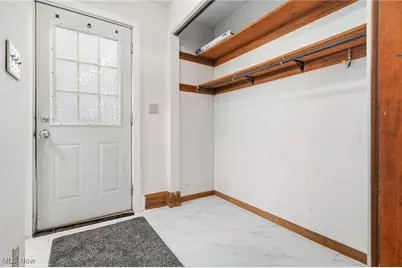 4692 Beechwood Avenue NE, Paris, OH 44669 - Photo 8