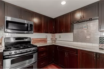 36280 Eddy Road, Willoughby Hills, OH 44094 - Photo 12