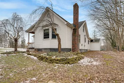 8382 Euclid Chardon Road, Kirtland, OH 44094 - Photo 4