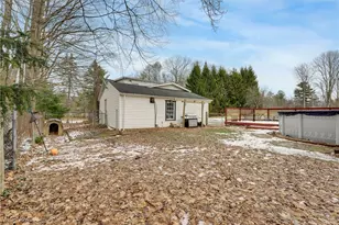 8382 Euclid Chardon Rd, Kirtland, OH 44094 - Photo 28