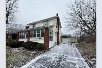 3166 Pine Hollow Drive, Youngstown, OH 44502 - Photo 2