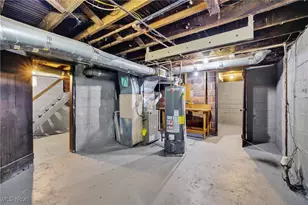 163 Russell Ave, Akron, OH 44311 - Photo 34