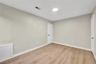 614 Weller, Elyria, OH 44035 - Photo 32