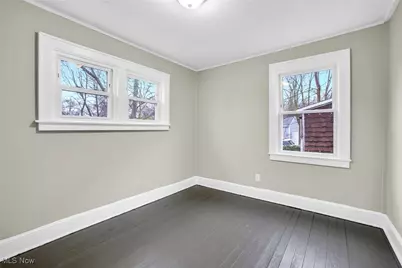 427 Black Street, Akron, OH 44306 - Photo 14