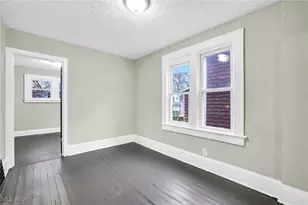 427 Black St, Akron, OH 44306 - Photo 10