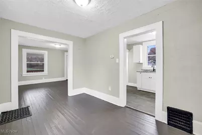 427 Black Street, Akron, OH 44306 - Photo 12