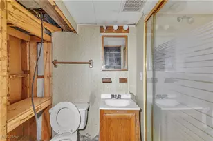 1698 Wickford Rd, Loveland, OH 44112 - Photo 16