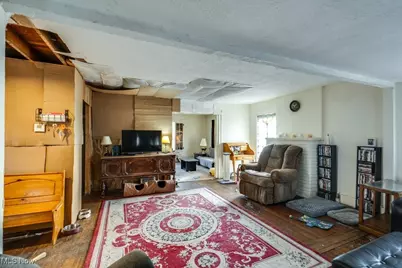 971 Collinwood Avenue, Akron, OH 44310 - Photo 6