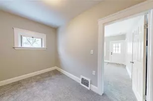 4500 W 39th St, Loveland, OH 44109 - Photo 14