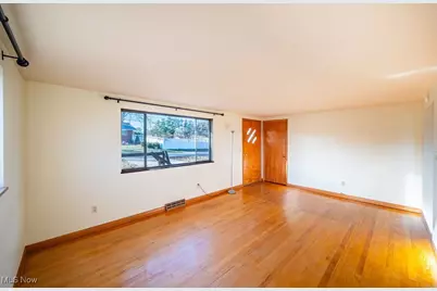 64 Sun Street, Parkersburg, WV 26101 - Photo 8