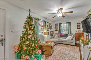 226 Sunset Rd, Avon Lake, OH 44012 - Photo 4