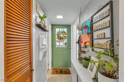 226 Sunset Road, Avon Lake, OH 44012 - Photo 12