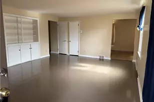 52 Willow Dr, Youngstown, OH 44512 - Photo 4