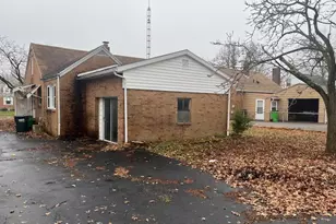 2351 S Freedom Ave, Alliance, OH 44601 - Photo 4