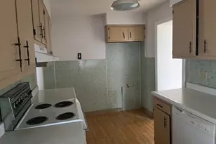 2351 S Freedom Ave, Alliance, OH 44601 - Photo 8