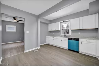 2153 W 106th Street, Loveland, OH 44102 - Photo 14