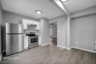 2153 W 106th St, Loveland, OH 44102 - Photo 12