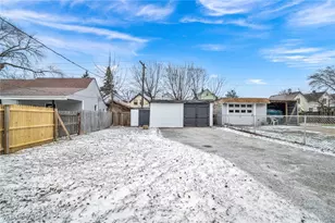 2153 W 106th St, Loveland, OH 44102 - Photo 38